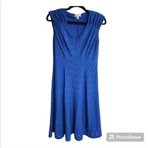 Maggy London Blue Flattering Dress Size 8 Great Condition